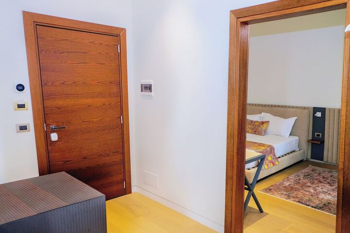 Room 36 of 63