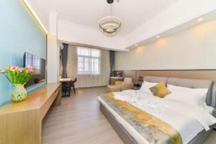 Room 21 of 23
