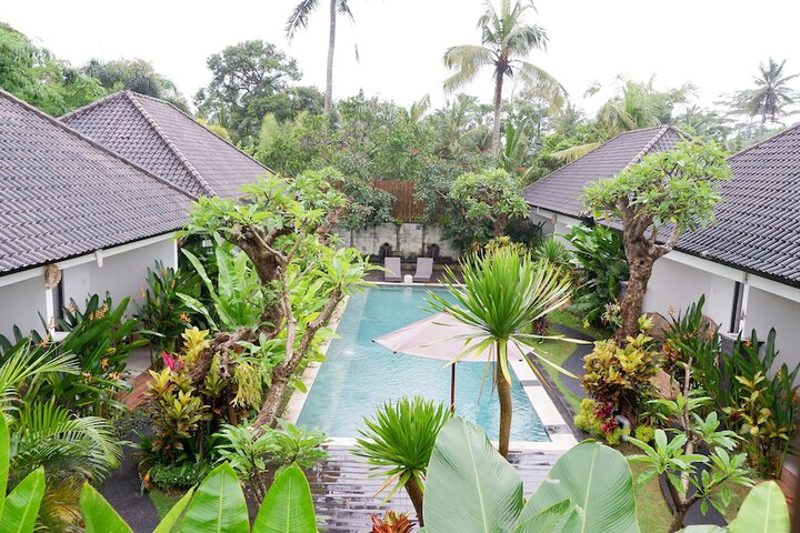 Pool 8 of 9