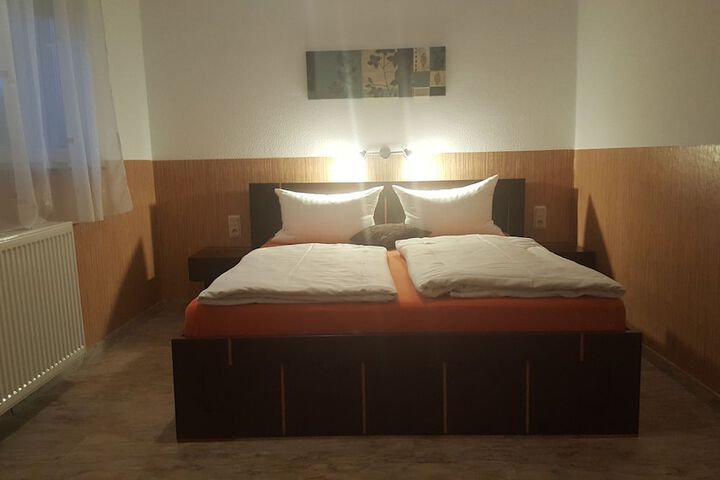 Room 7 of 41