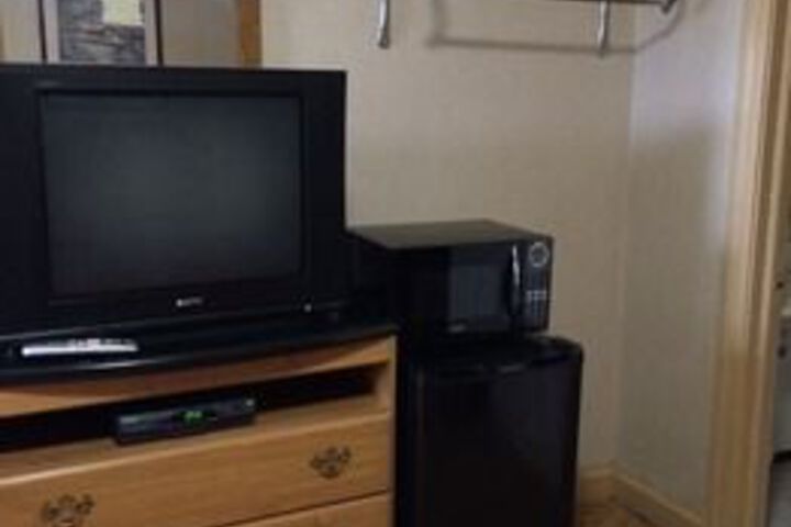 Room 7 of 20