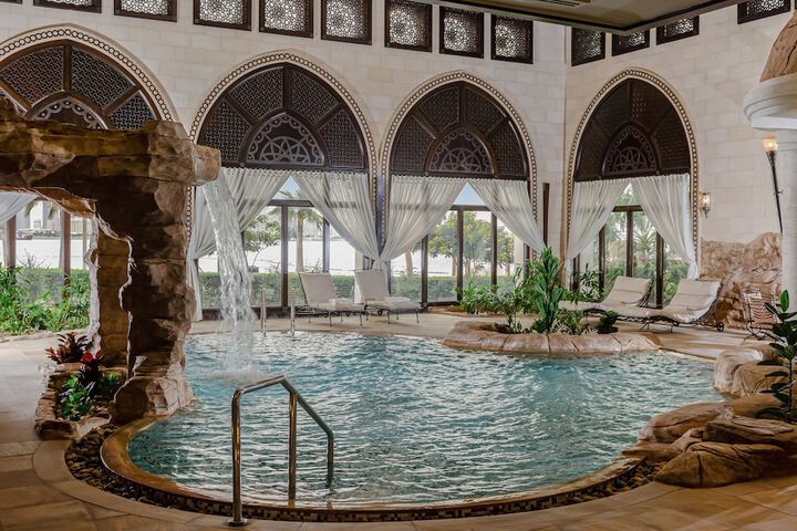 Pool 39 of 111