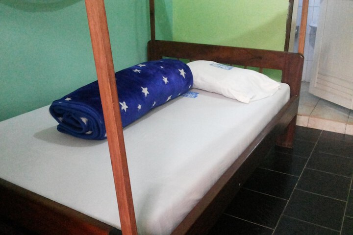 Room 14 of 52