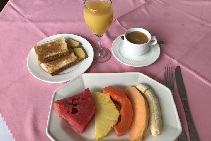 Breakfast meal