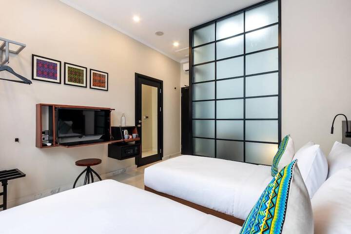 Room 19 of 54