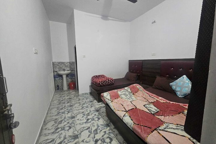 The Kailasham Hotel