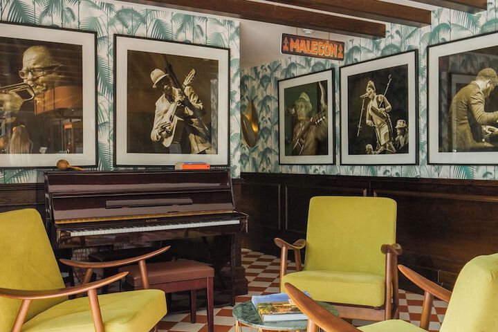 Hotel Interior 8 of 70