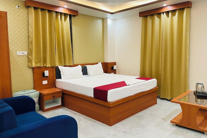 Room 13 of 49