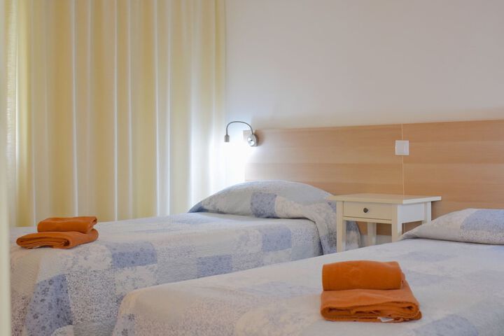 Room 20 of 64