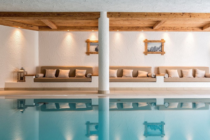 Pool 31 of 51