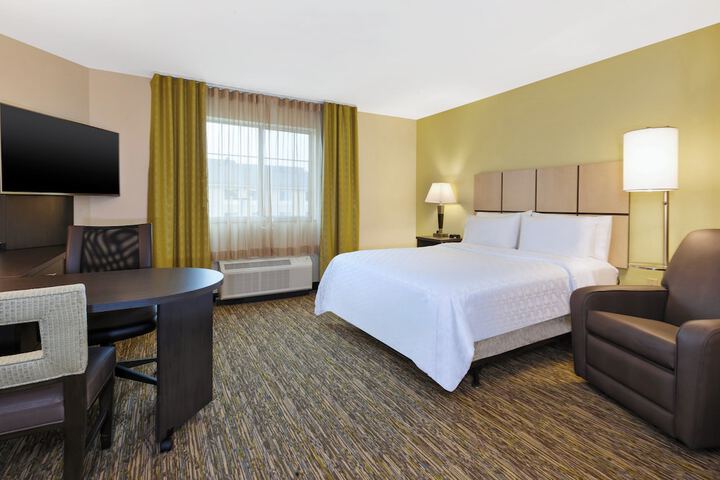 Room 12 of 40
