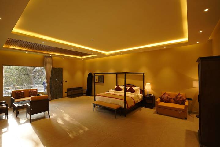 Room 106 of 256