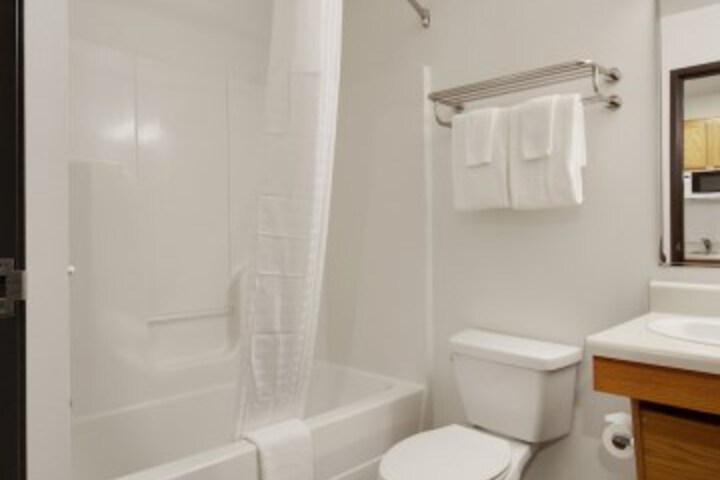 Room 20 of 28