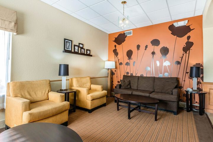 Hotel Interior 4 of 52