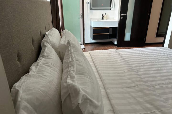 Room 21 of 80