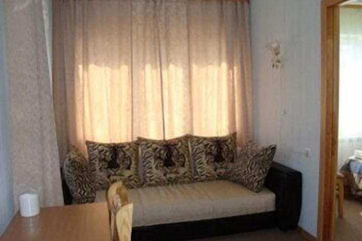 Room 18 of 31