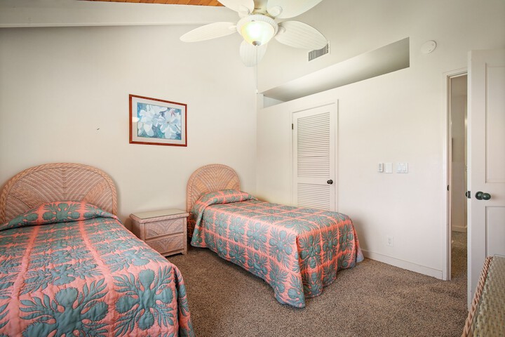 Room 25 of 189