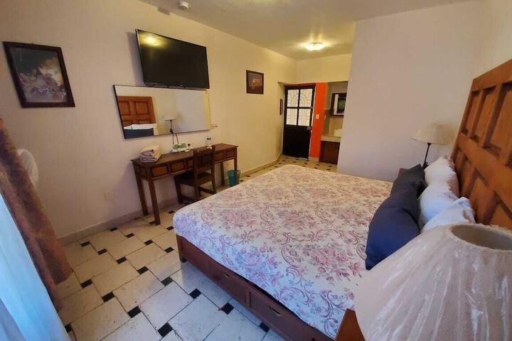 Room 70 of 97