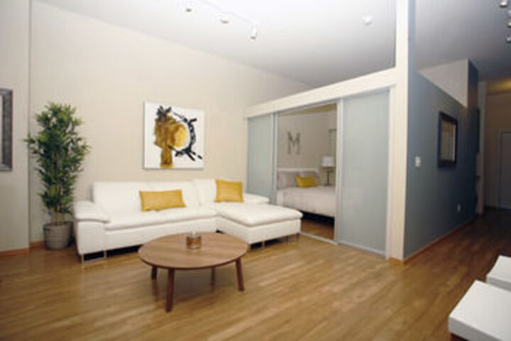 Room 17 of 19