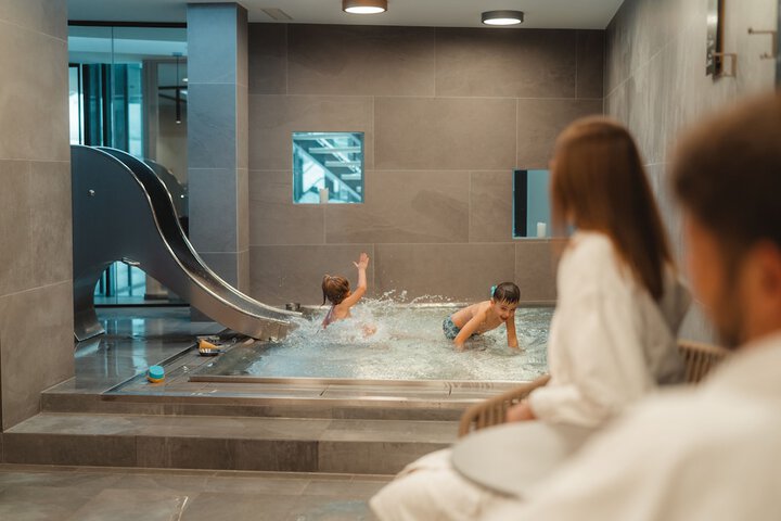 Spa 51 of 71