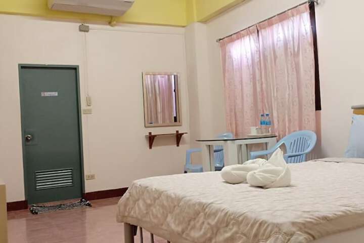 Room 8 of 46