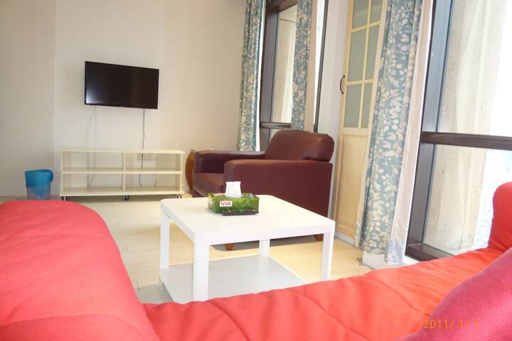 Room 25 of 63