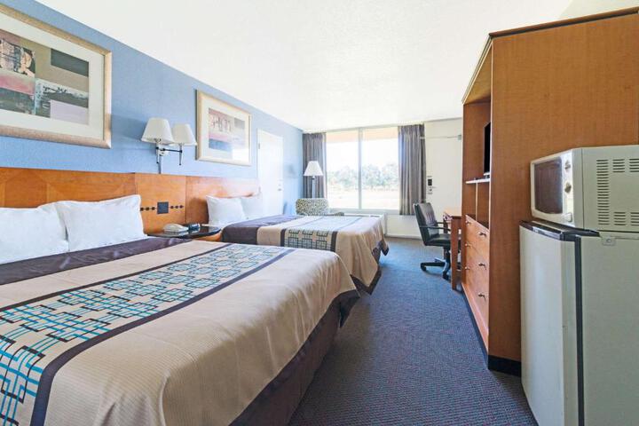 2 Double Beds Pet Friendly (7 of 14)