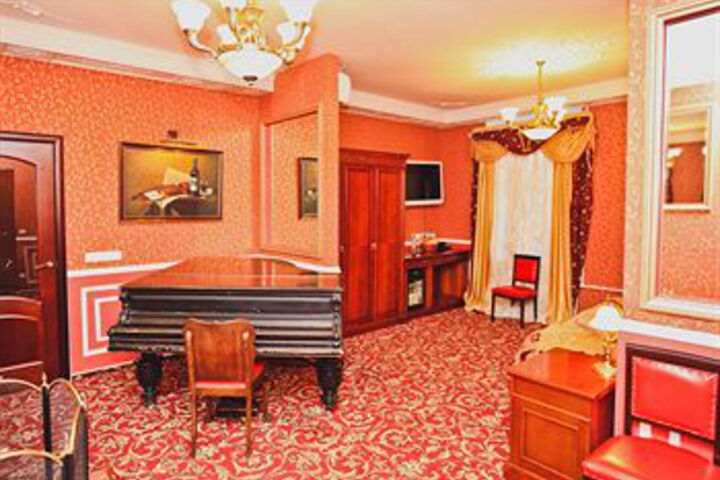 Room 63 of 67