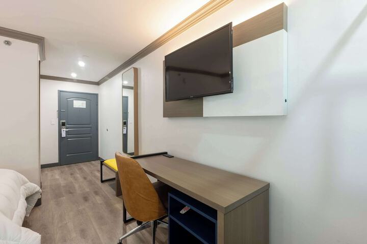 2 Double Beds (2 of 8)
