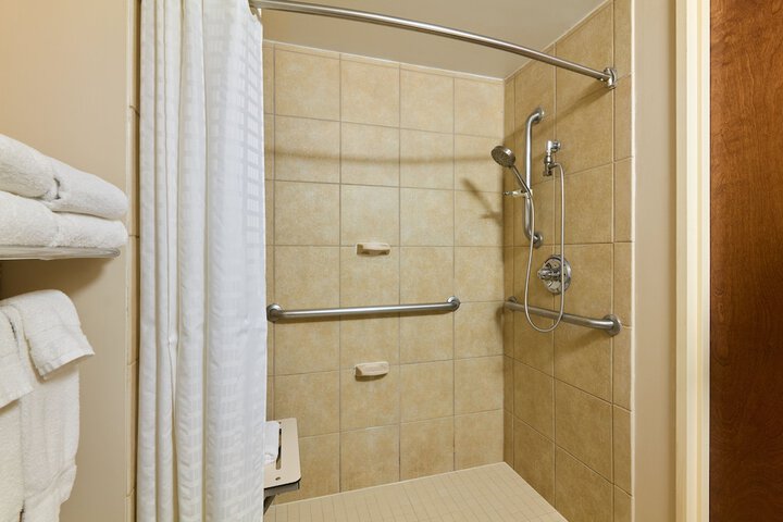 Studio Suite 1 Queen Bed City View High Floor (19 of 30)