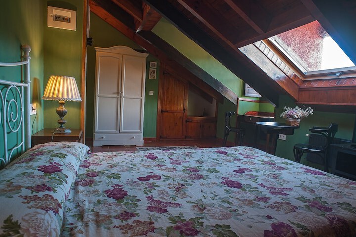 Room 17 of 55