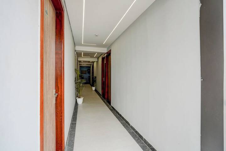 Hotel Interior 4 of 47
