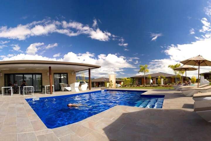 Pool 8 of 17