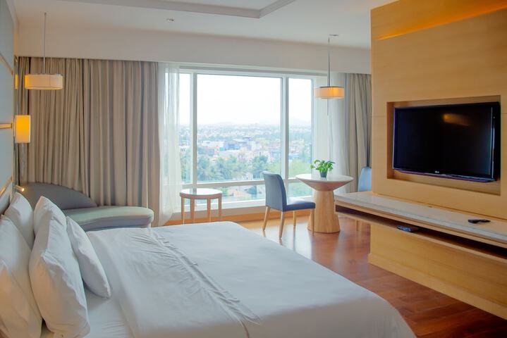 Room 22 of 85