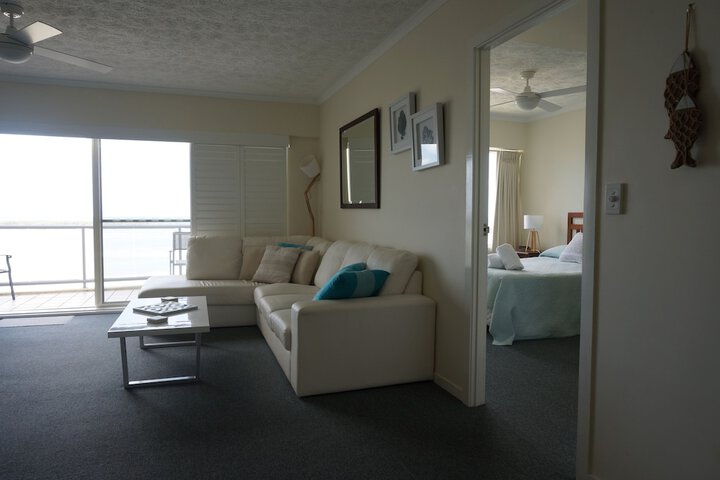 Room 4 of 101