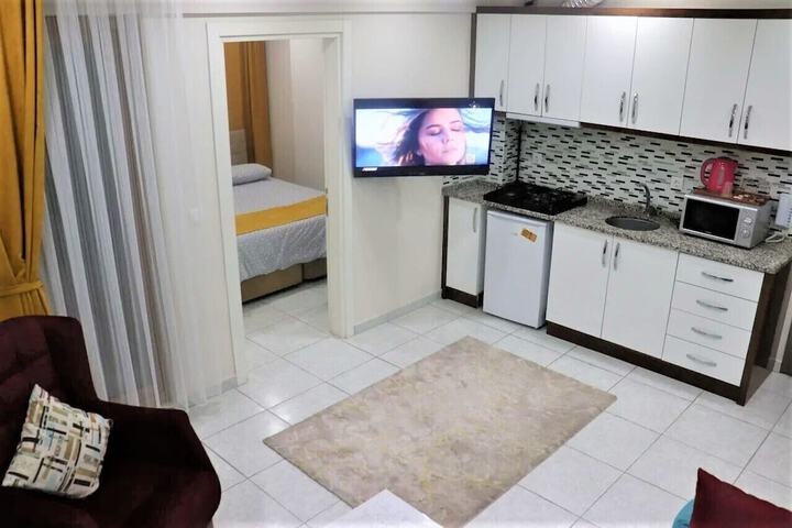 Room 12 of 16