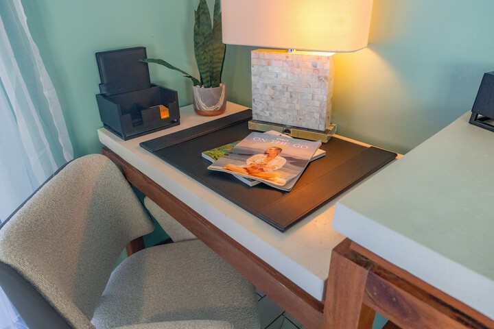 Room 16 of 24