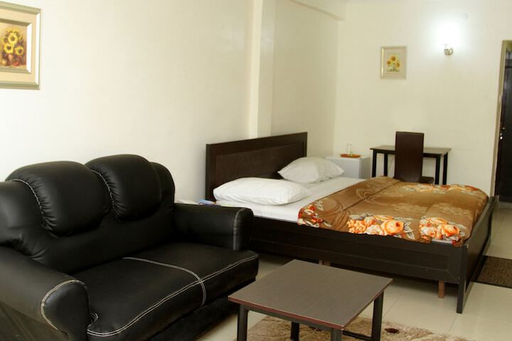 Room 6 of 20
