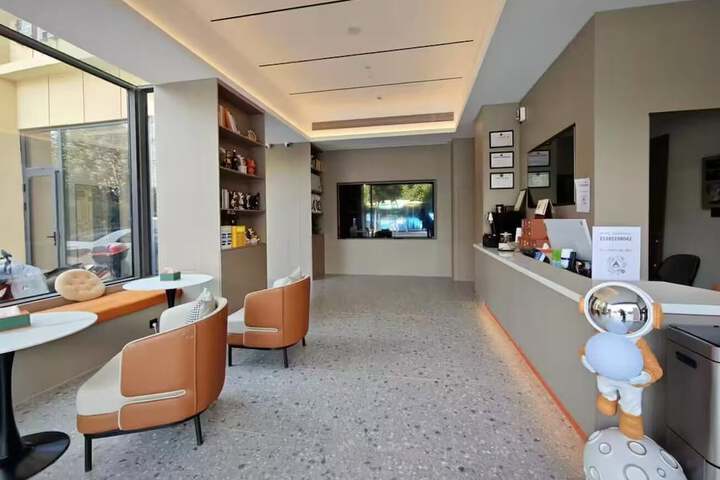 Hotel Interior 3 of 29