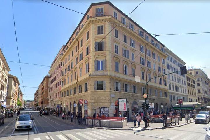 Hotel 86 of 87