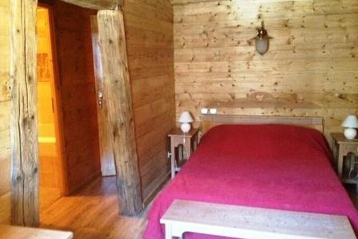 Room 3 of 54