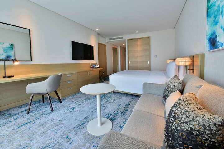 Room 12 of 60