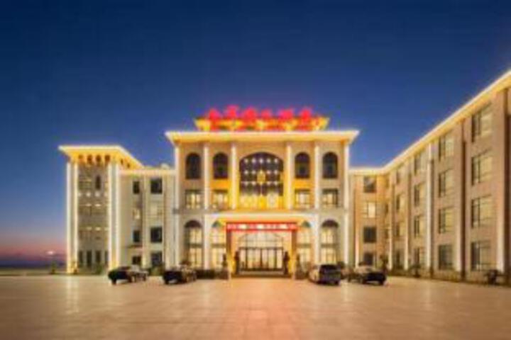 Jinzun Holiday Hotel