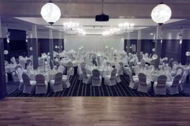 Ballroom/Hall 22 of 110