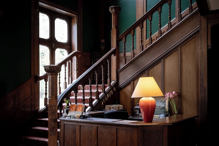 Hotel Interior 4 of 92