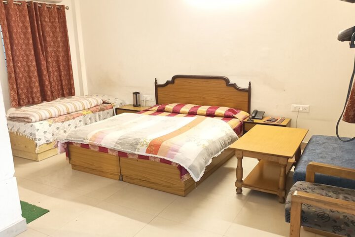 Room 11 of 46
