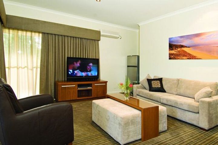 Room 7 of 49