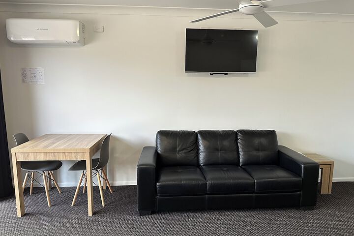 Room 55 of 170