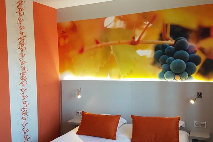 Room 21 of 42