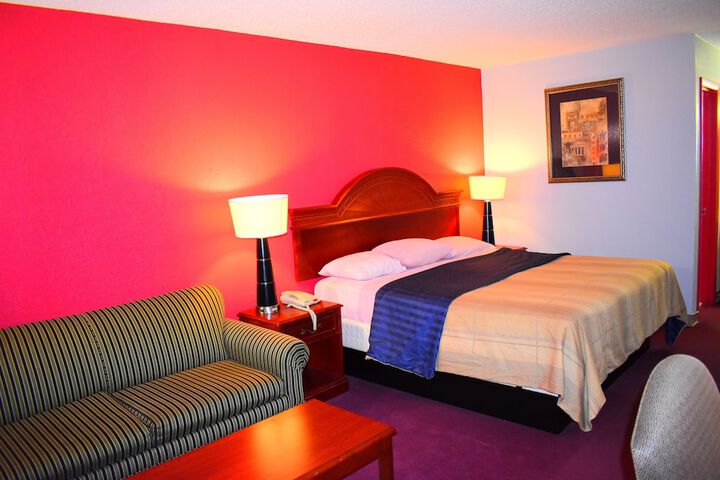 Standard | King Bed (1 of 8)